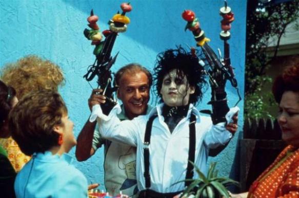 edward--edward-scissorhands-466395_600_398