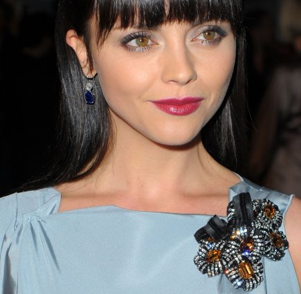 christina-ricci-brooch
